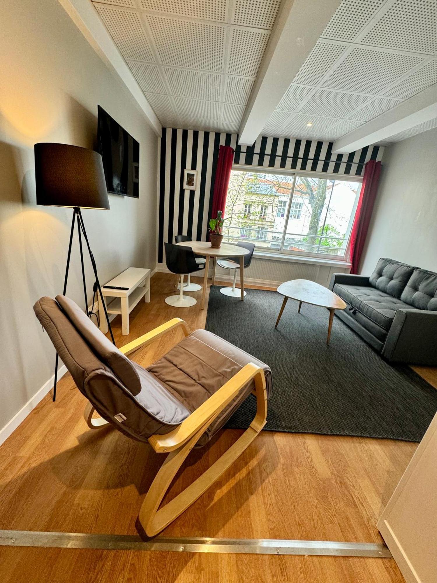Appartement Lumineux Et Renove Pres De Montmartre "Amelie" Paris Exterior photo